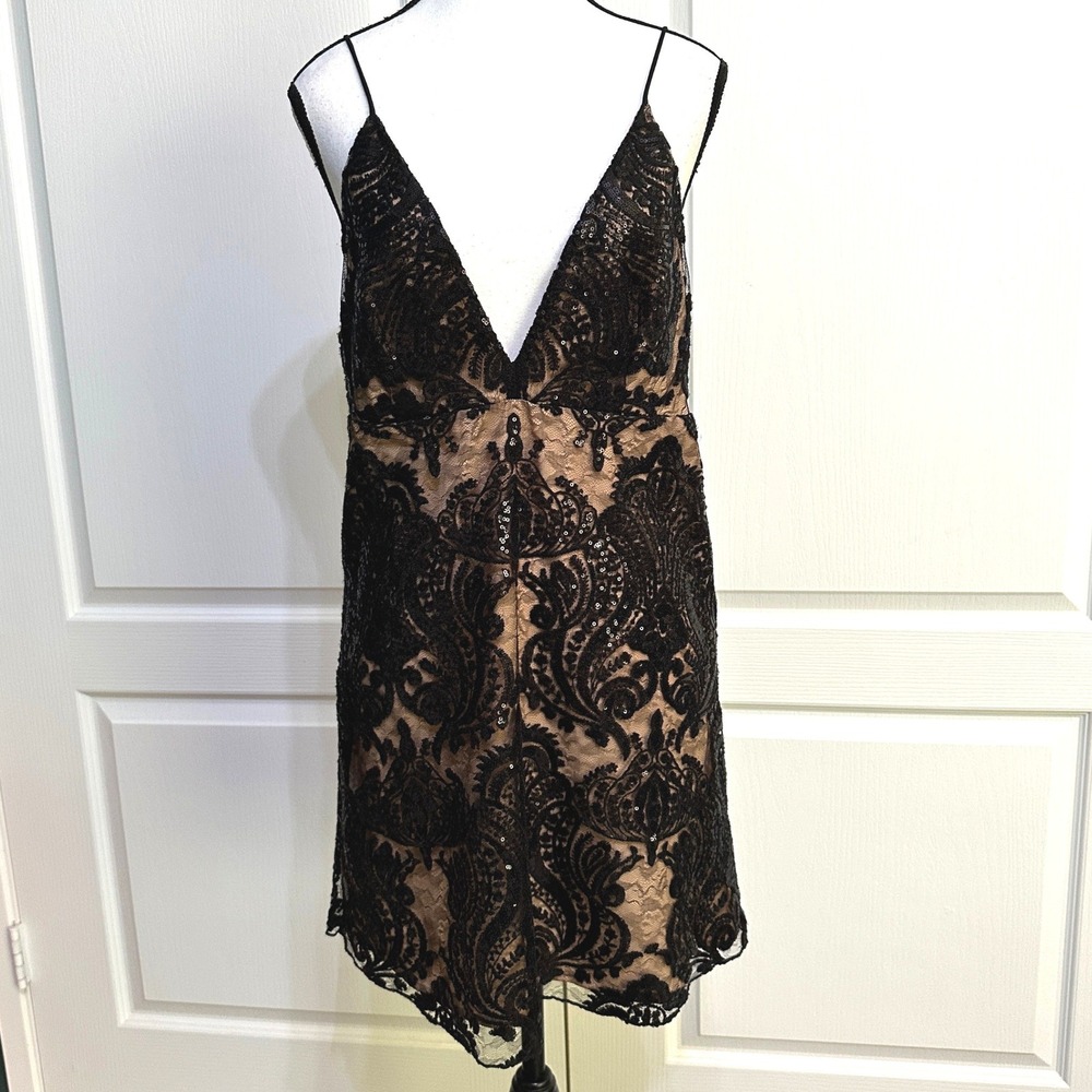 Free People Night Shimmers Mini Dress 8 Plunge Sequin Lace Nude Party Whimsigoth